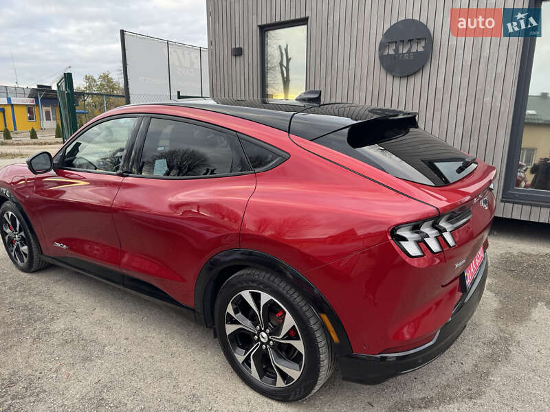 Позашляховик / Кросовер Ford Mustang Mach-E 2021 в Тернополі