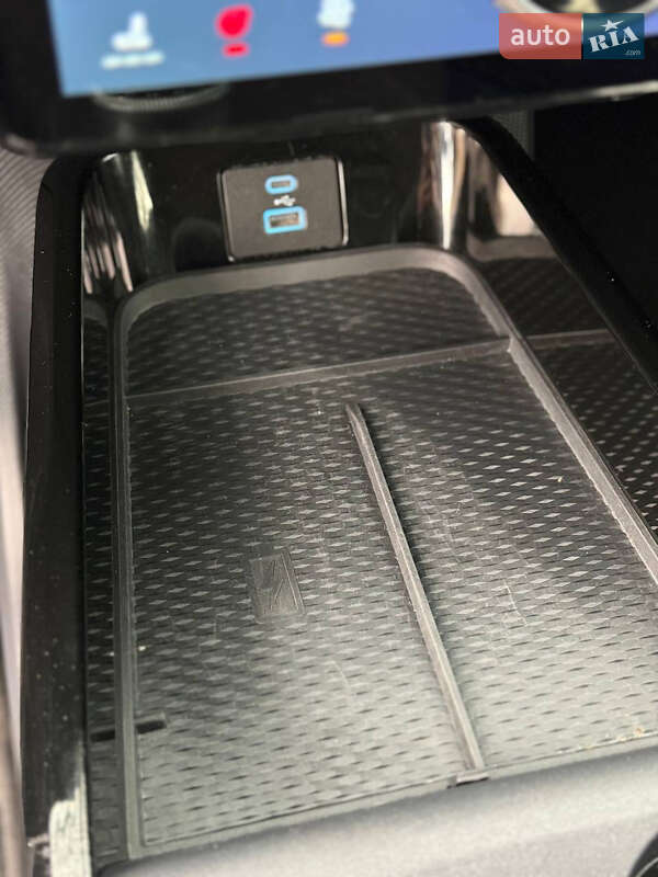 Позашляховик / Кросовер Ford Mustang Mach-E 2022 в Звягелі