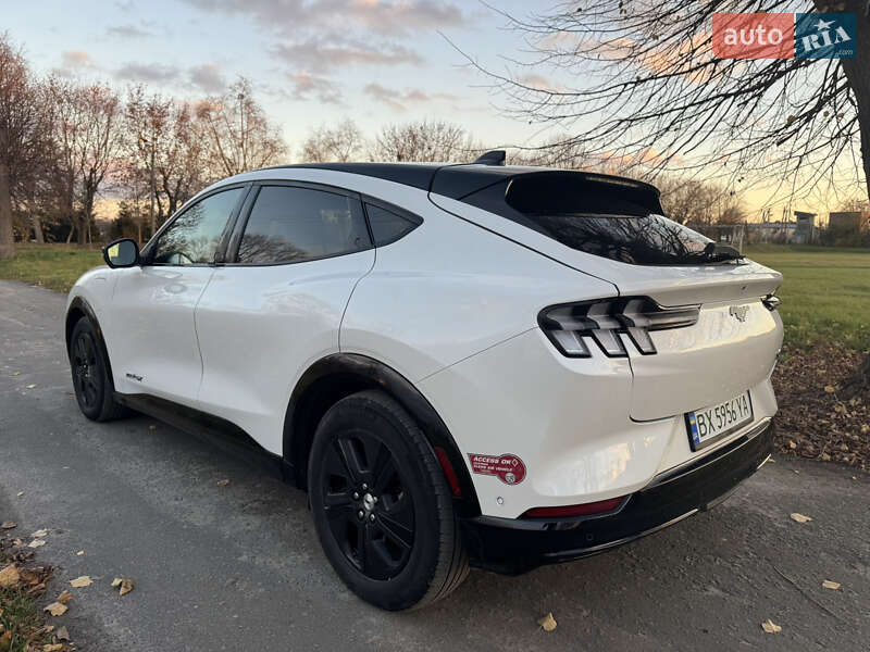 Внедорожник / Кроссовер Ford Mustang Mach-E 2023 в Изяславе фото 15 Внедорожник / Кроссовер Ford Mustang Mach-E 2023 в Изяславе