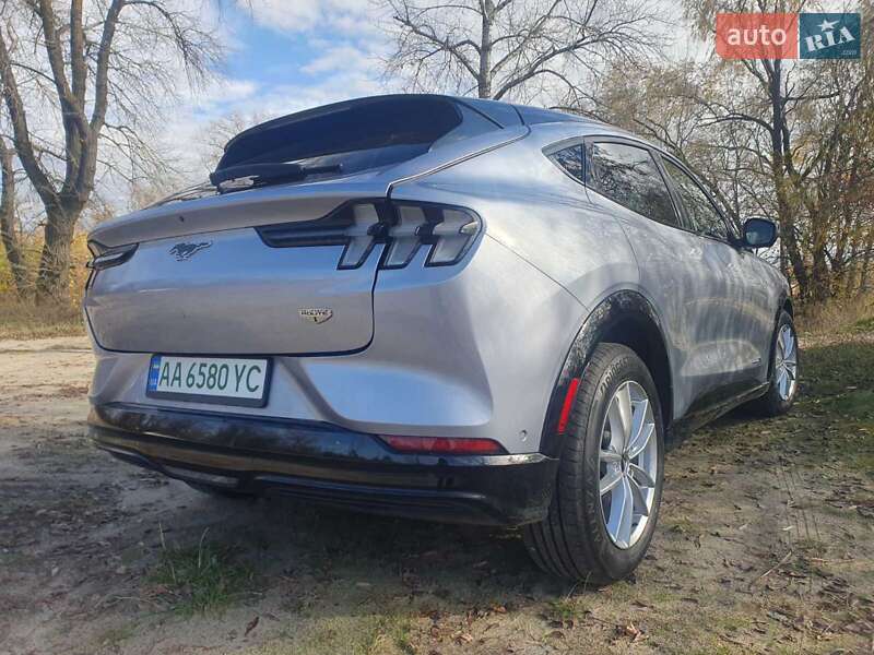 Позашляховик / Кросовер Ford Mustang Mach-E 2022 в Києві