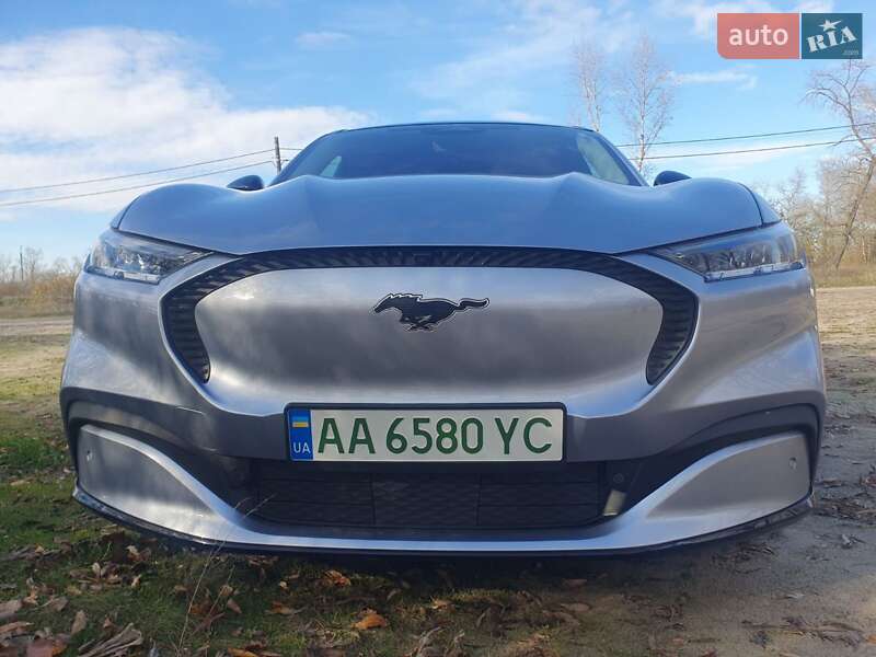 Позашляховик / Кросовер Ford Mustang Mach-E 2022 в Києві