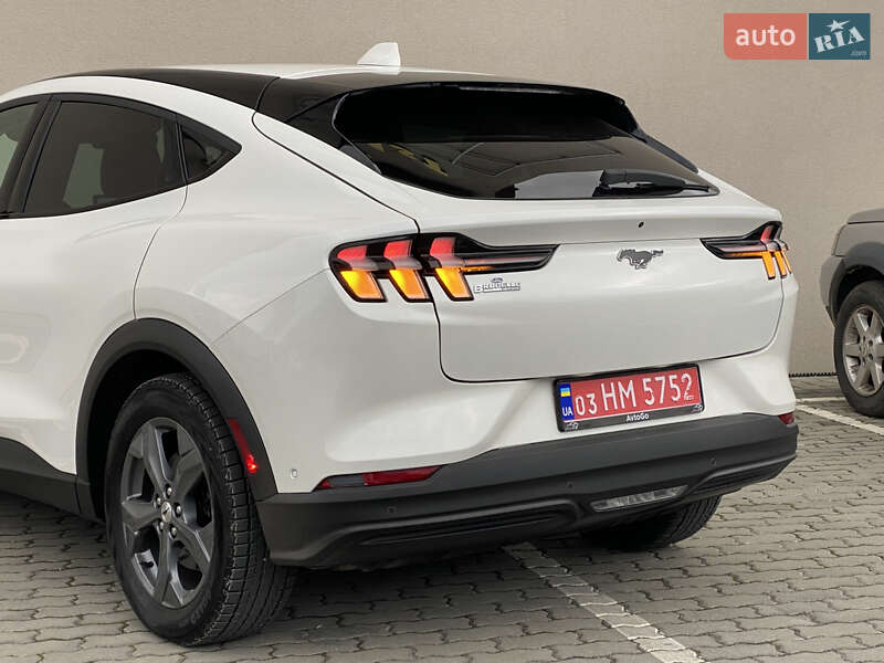 Позашляховик / Кросовер Ford Mustang Mach-E 2022 в Дрогобичі