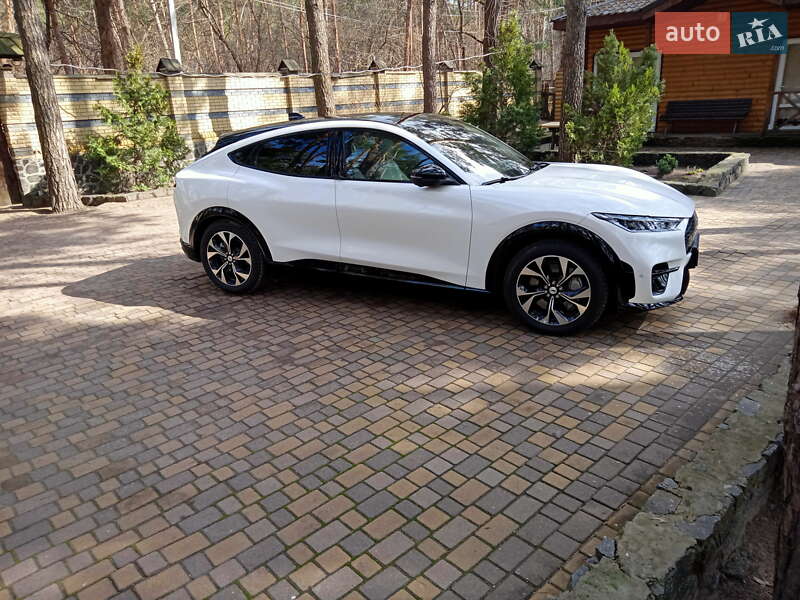 Внедорожник / Кроссовер Ford Mustang Mach-E 2021 в Золотоноше