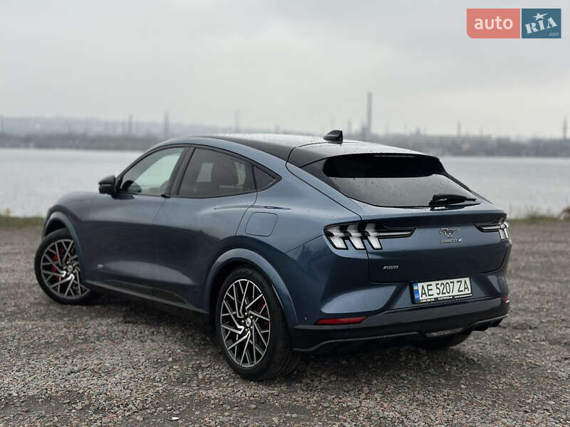 Позашляховик / Кросовер Ford Mustang Mach-E 2022 в Дніпрі