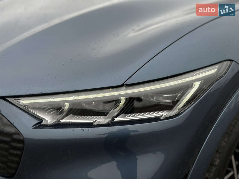Позашляховик / Кросовер Ford Mustang Mach-E 2022 в Дніпрі