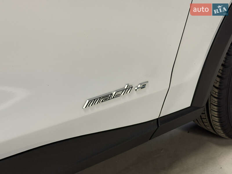 Внедорожник / Кроссовер Ford Mustang Mach-E 2021 в Владимире