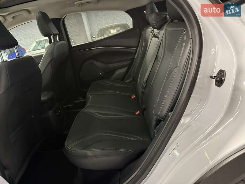 Внедорожник / Кроссовер Ford Mustang Mach-E 2021 в Владимире