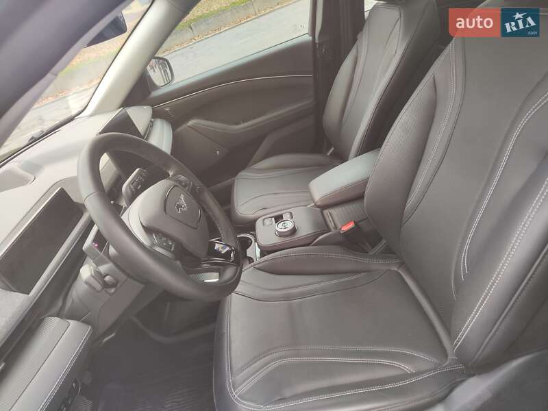 Внедорожник / Кроссовер Ford Mustang Mach-E 2024 в Днепре фото 8 Внедорожник / Кроссовер Ford Mustang Mach-E 2024 в Днепре