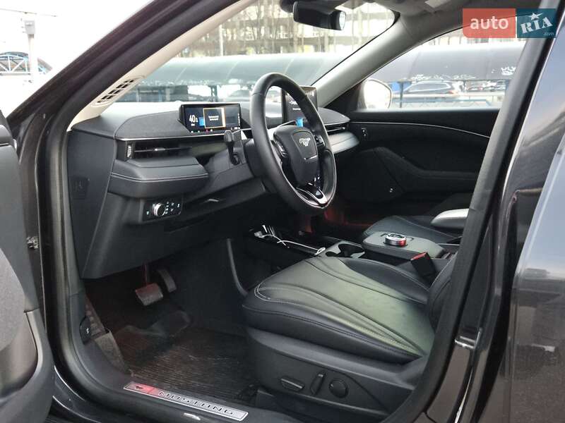 Позашляховик / Кросовер Ford Mustang Mach-E 2021 в Києві фото 8 Позашляховик / Кросовер Ford Mustang Mach-E 2021 в Києві