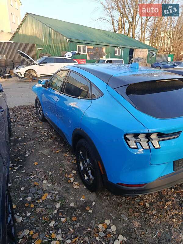 Позашляховик / Кросовер Ford Mustang Mach-E 2023 в Києві фото 4 Позашляховик / Кросовер Ford Mustang Mach-E 2023 в Києві