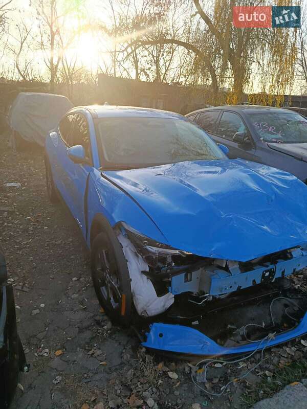 Позашляховик / Кросовер Ford Mustang Mach-E 2023 в Києві фото 9 Позашляховик / Кросовер Ford Mustang Mach-E 2023 в Києві