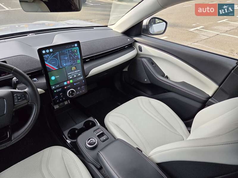 Внедорожник / Кроссовер Ford Mustang Mach-E 2021 в Киеве