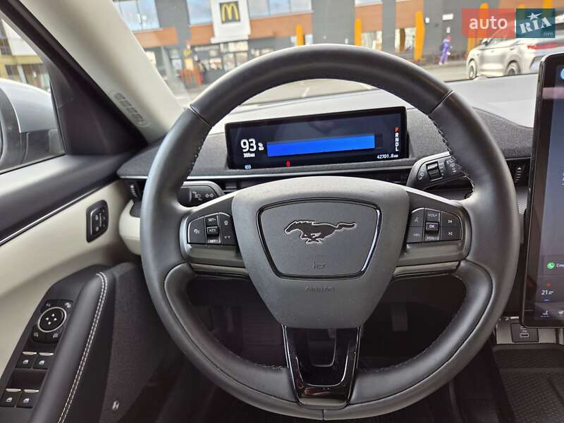 Внедорожник / Кроссовер Ford Mustang Mach-E 2021 в Киеве