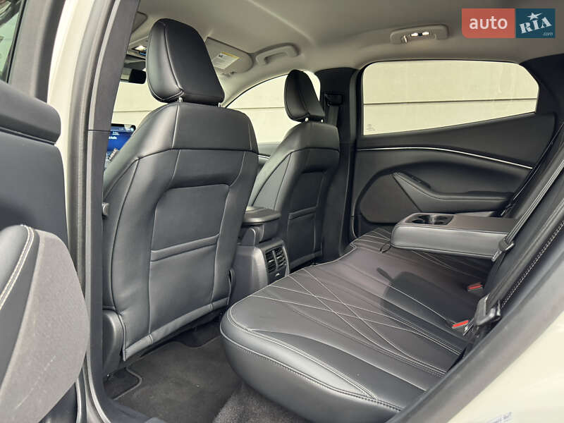 Внедорожник / Кроссовер Ford Mustang Mach-E 2022 в Дрогобыче