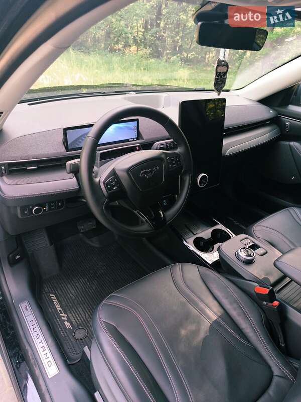 Внедорожник / Кроссовер Ford Mustang Mach-E 2023 в Львове