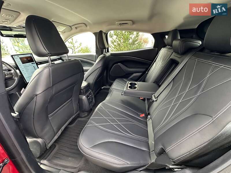 Внедорожник / Кроссовер Ford Mustang Mach-E 2022 в Луцке