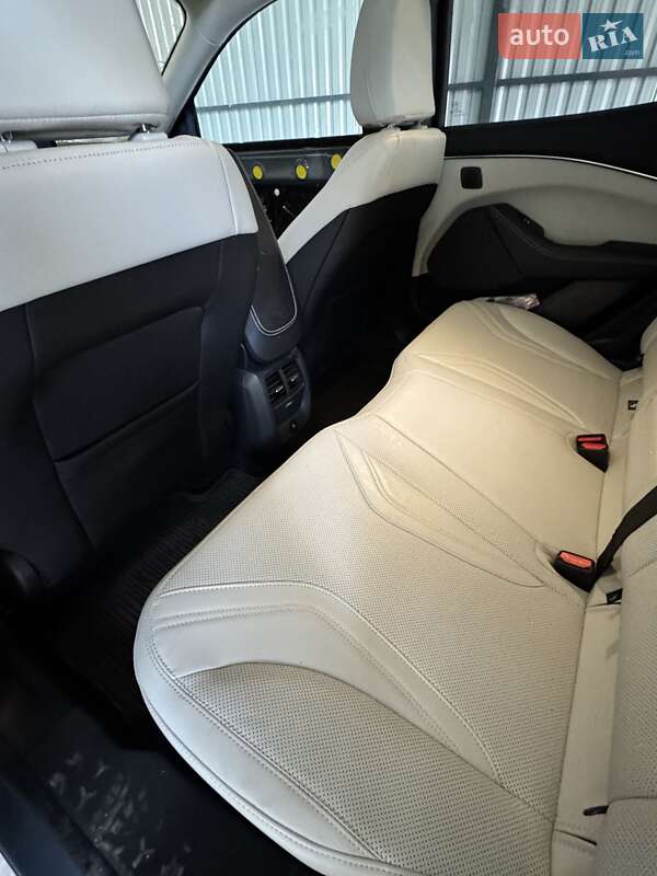 Позашляховик / Кросовер Ford Mustang Mach-E 2024 в Львові фото 9 Позашляховик / Кросовер Ford Mustang Mach-E 2024 в Львові