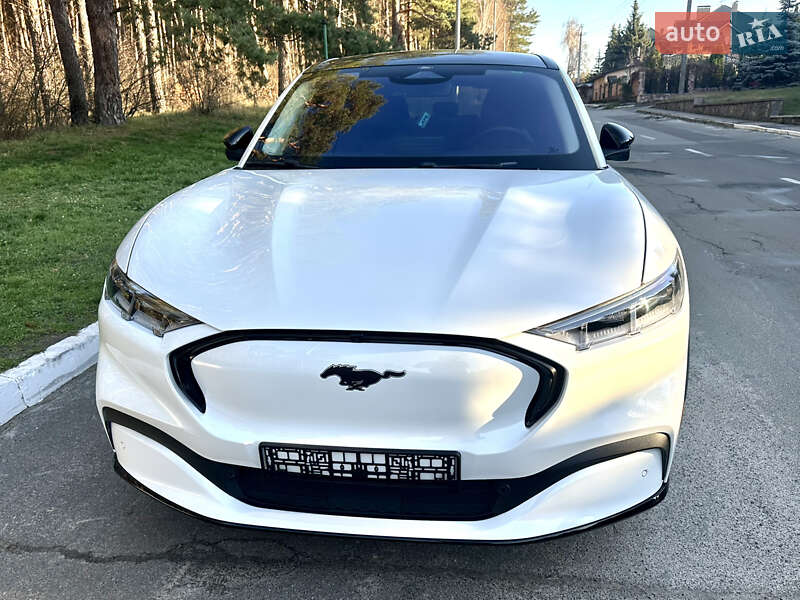 Позашляховик / Кросовер Ford Mustang Mach-E 2022 в Києві