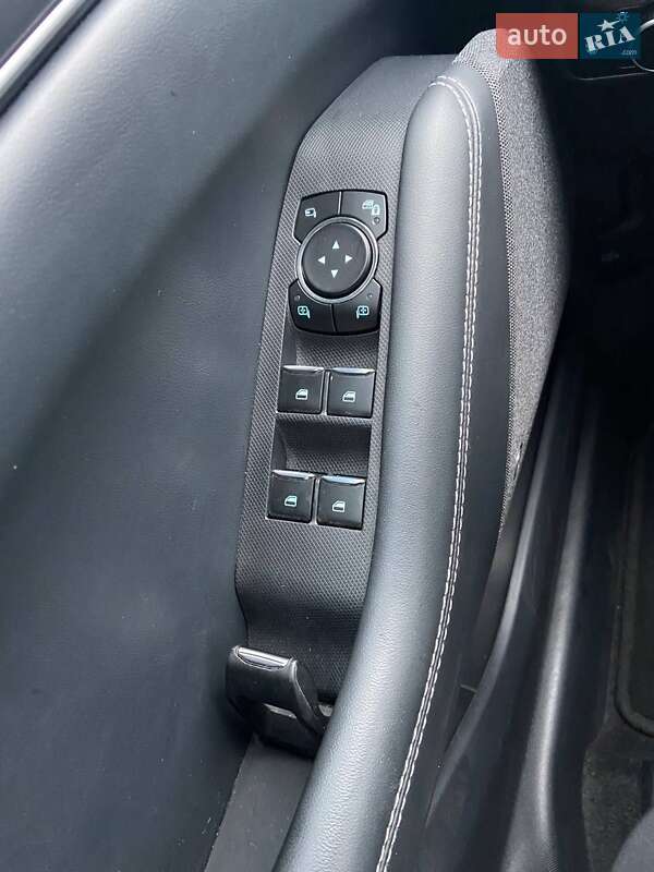 Позашляховик / Кросовер Ford Mustang Mach-E 2024 в Києві