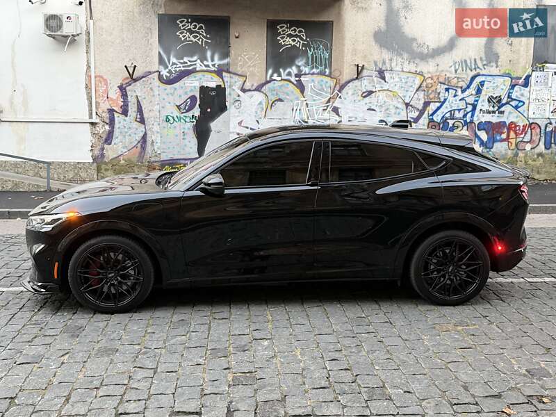 Внедорожник / Кроссовер Ford Mustang Mach-E 2023 в Одессе