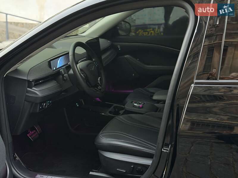 Внедорожник / Кроссовер Ford Mustang Mach-E 2023 в Одессе