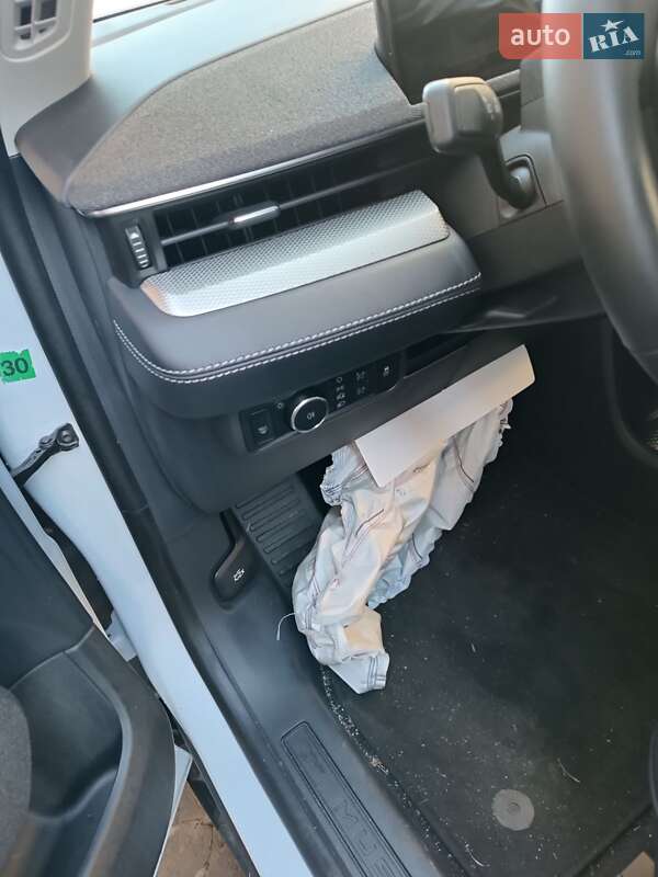 Внедорожник / Кроссовер Ford Mustang Mach-E 2022 в Золотоноше фото 11 Внедорожник / Кроссовер Ford Mustang Mach-E 2022 в Золотоноше