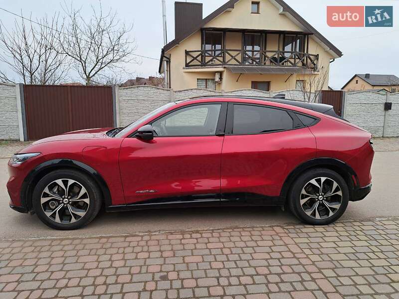 Внедорожник / Кроссовер Ford Mustang Mach-E 2020 в Ровно
