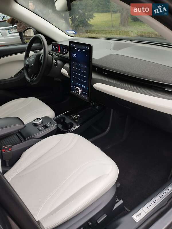 Внедорожник / Кроссовер Ford Mustang Mach-E 2023 в Ивано-Франковске фото 8 Внедорожник / Кроссовер Ford Mustang Mach-E 2023 в Ивано-Франковске