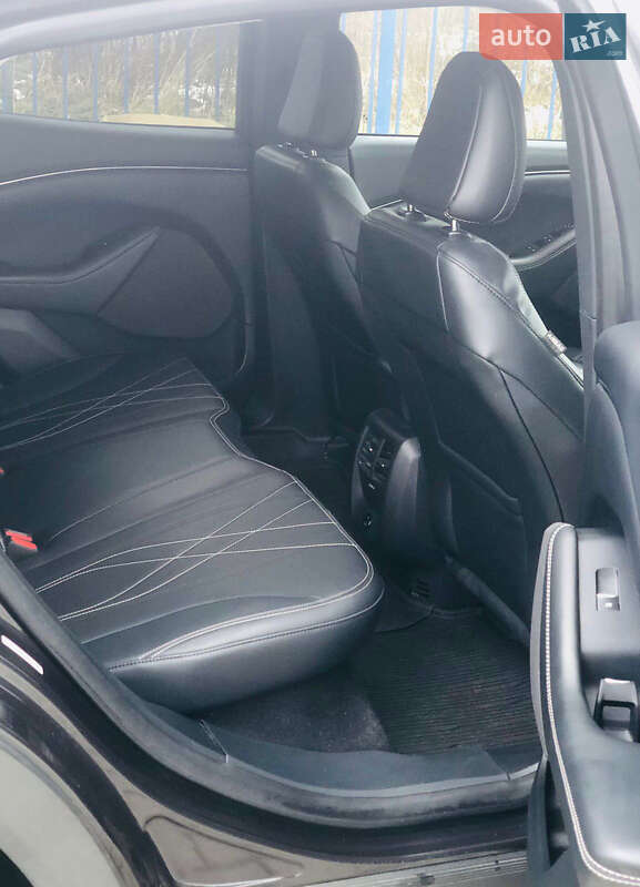 Внедорожник / Кроссовер Ford Mustang Mach-E 2022 в Дрогобыче