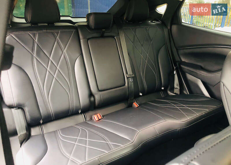 Внедорожник / Кроссовер Ford Mustang Mach-E 2022 в Дрогобыче