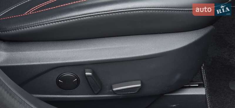 Позашляховик / Кросовер Ford Mustang Mach-E 2022 в Тернополі