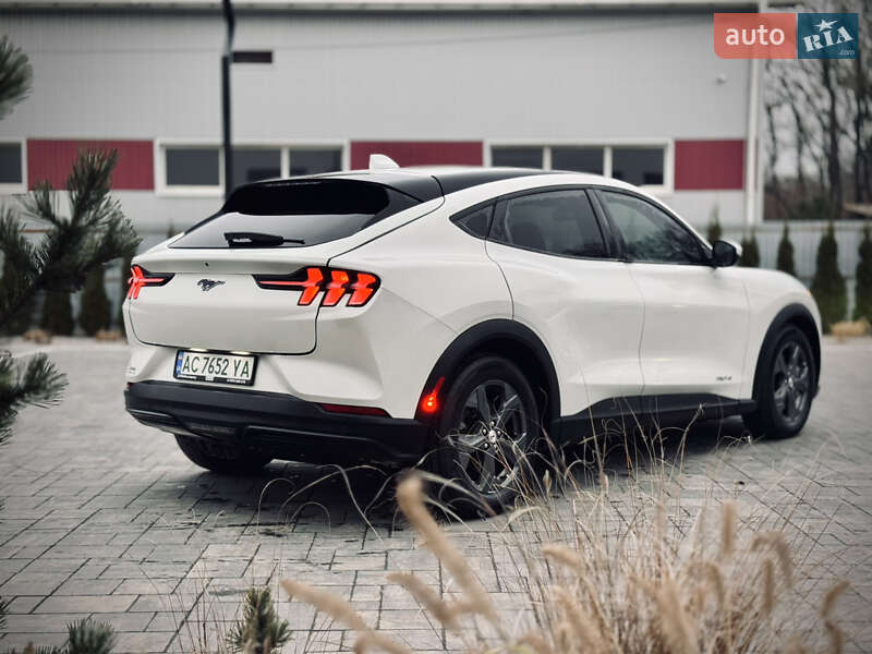 Позашляховик / Кросовер Ford Mustang Mach-E 2022 в Луцьку