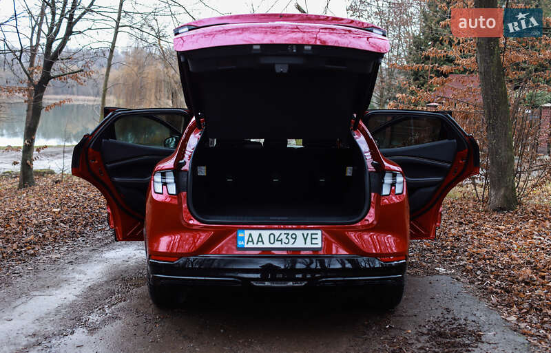 Внедорожник / Кроссовер Ford Mustang Mach-E 2024 в Ивано-Франковске