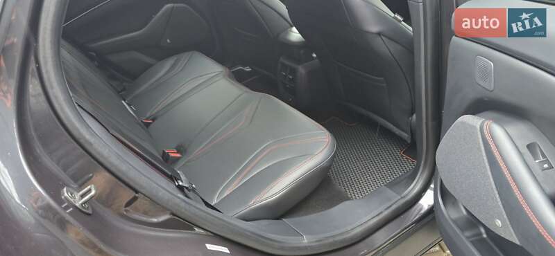 Внедорожник / Кроссовер Ford Mustang Mach-E 2022 в Тернополе