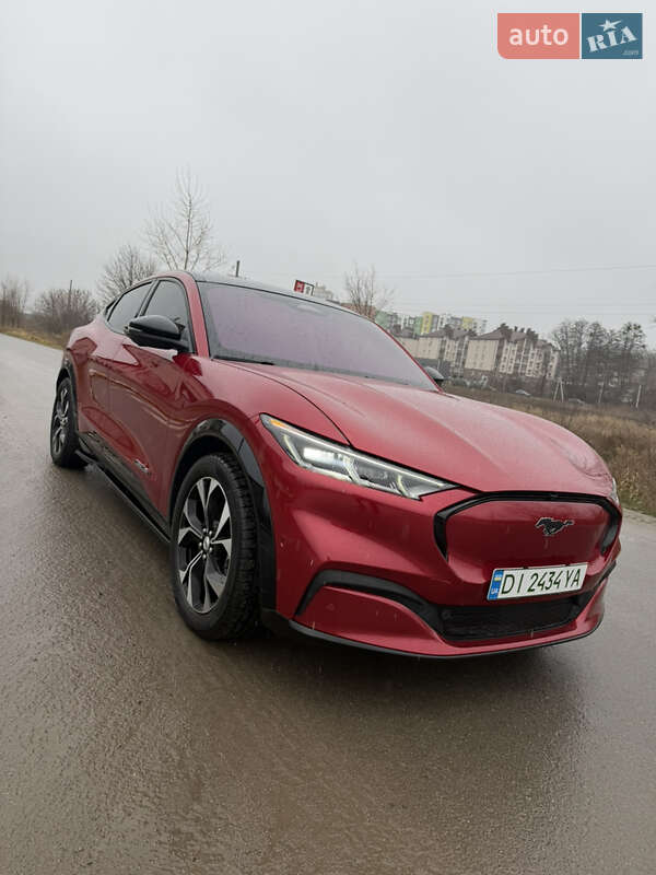 Позашляховик / Кросовер Ford Mustang Mach-E 2021 в Києві