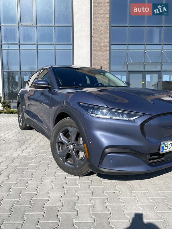 Ford Mustang Mach-E 2021