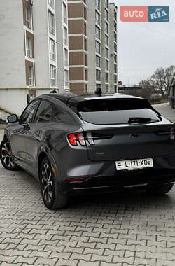 Внедорожник / Кроссовер Ford Mustang Mach-E 2021 в Тернополе