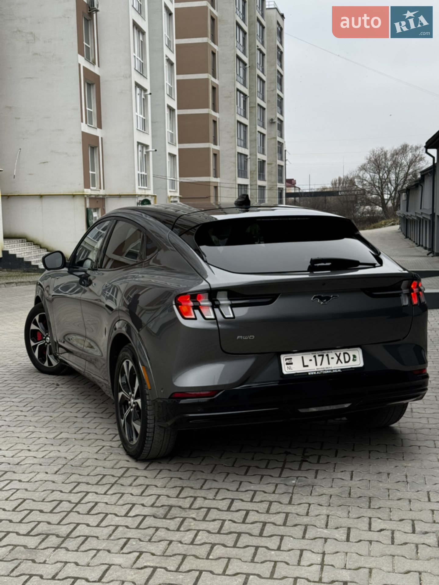 2021 Ford Mustang Mach-E - мініатюра 12