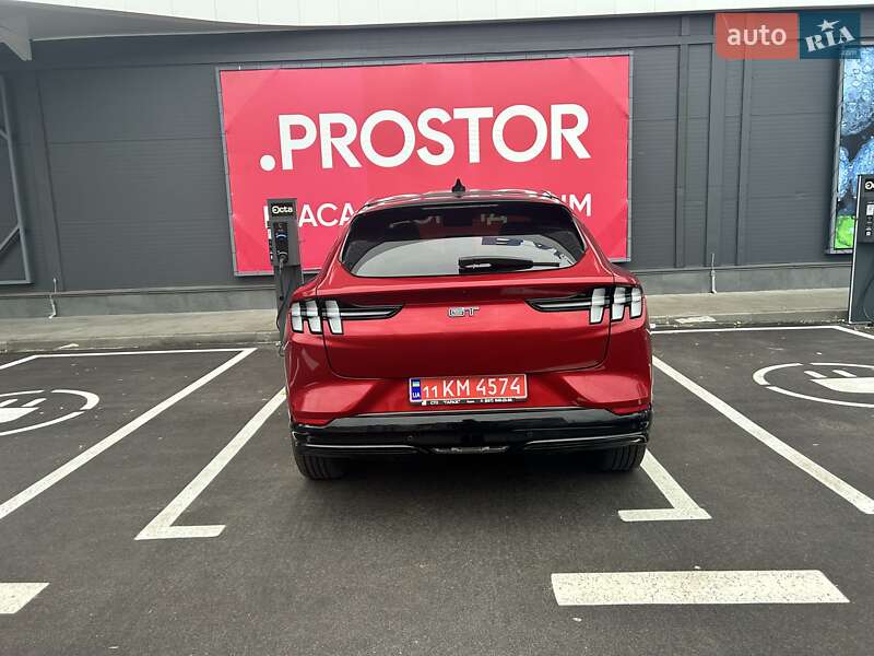 Позашляховик / Кросовер Ford Mustang Mach-E 2022 в Києві