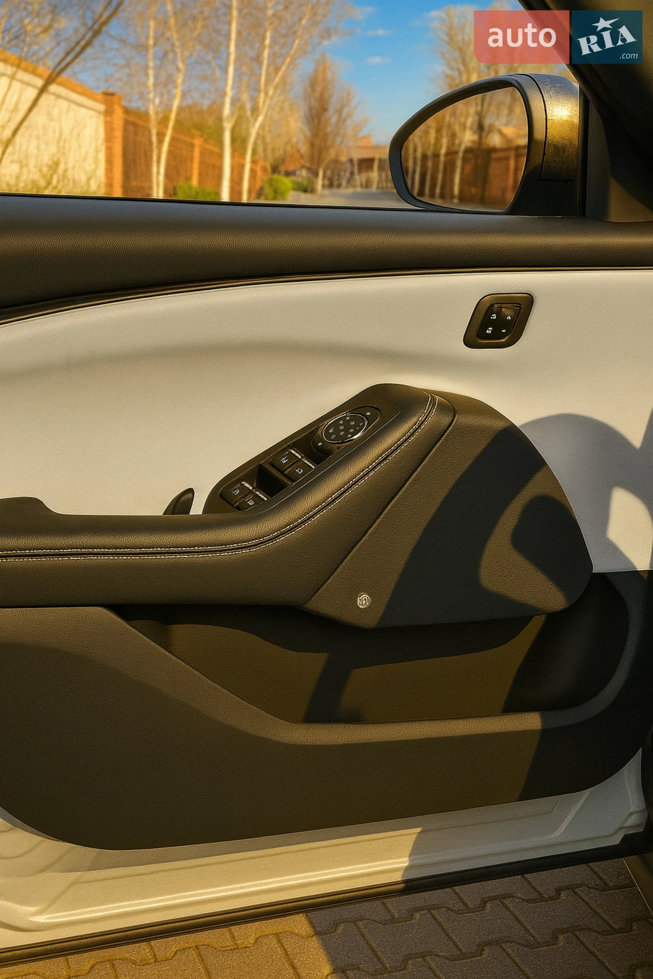 2023 Ford Mustang Mach-E - мініатюра 8