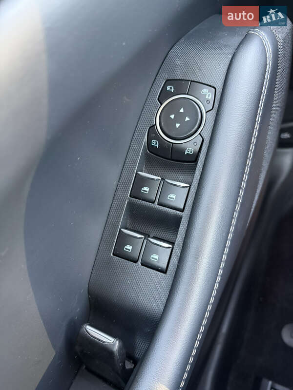 Внедорожник / Кроссовер Ford Mustang Mach-E 2023 в Львове фото 26 Внедорожник / Кроссовер Ford Mustang Mach-E 2023 в Львове