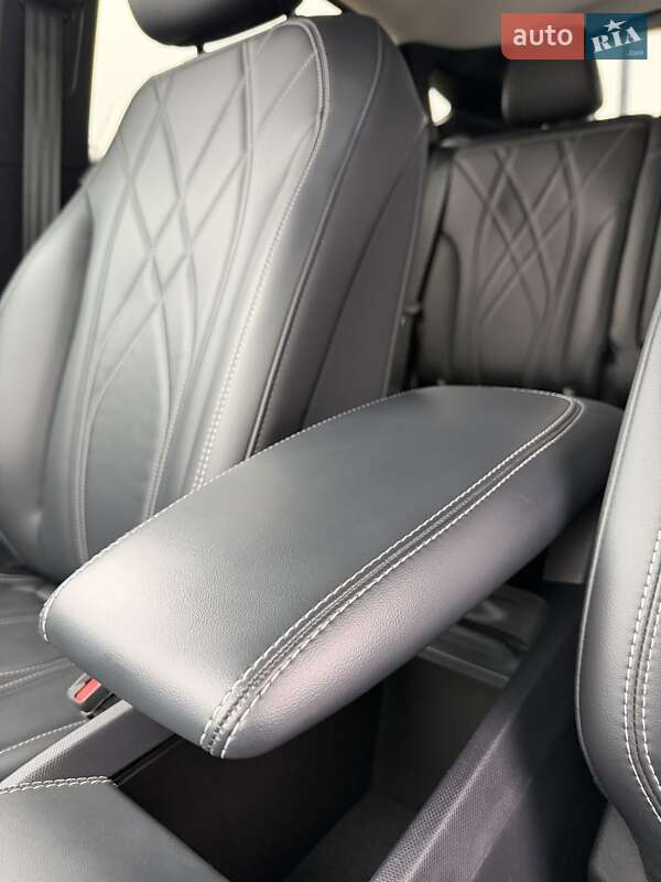 Внедорожник / Кроссовер Ford Mustang Mach-E 2021 в Ровно