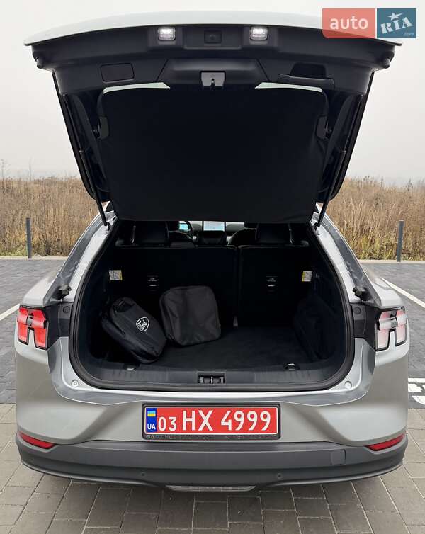 Внедорожник / Кроссовер Ford Mustang Mach-E 2021 в Ровно