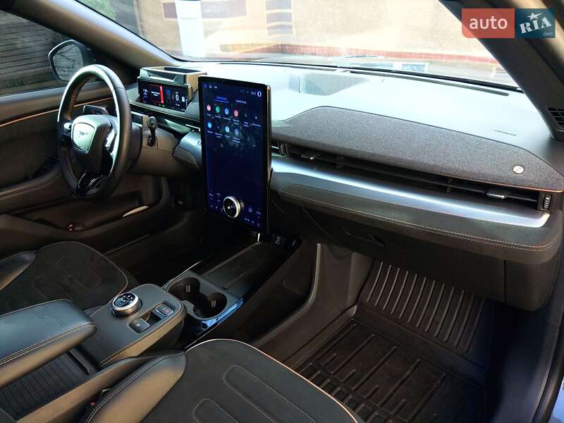 Внедорожник / Кроссовер Ford Mustang Mach-E 2022 в Днепре фото 18 Внедорожник / Кроссовер Ford Mustang Mach-E 2022 в Днепре