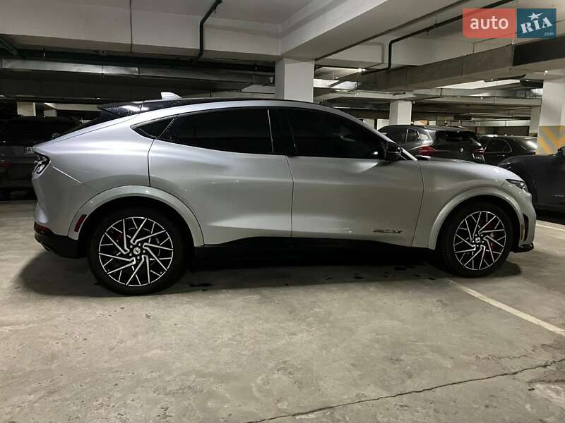 Внедорожник / Кроссовер Ford Mustang Mach-E 2021 в Киеве фото 11 Внедорожник / Кроссовер Ford Mustang Mach-E 2021 в Киеве