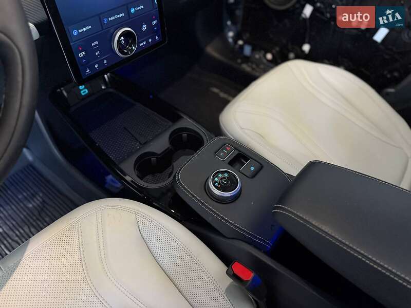 Внедорожник / Кроссовер Ford Mustang Mach-E 2024 в Львове фото 14 Внедорожник / Кроссовер Ford Mustang Mach-E 2024 в Львове