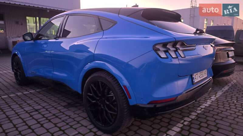 Внедорожник / Кроссовер Ford Mustang Mach-E 2022 в Ивано-Франковске