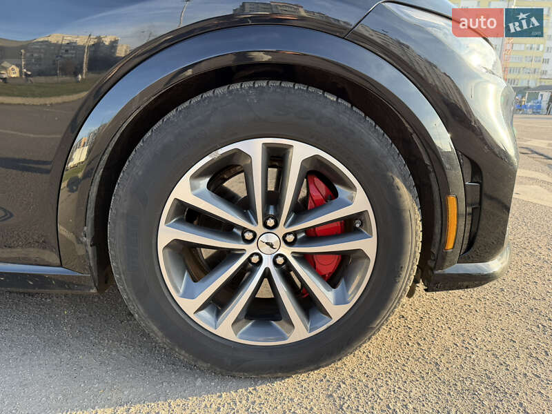 Внедорожник / Кроссовер Ford Mustang Mach-E 2021 в Ивано-Франковске