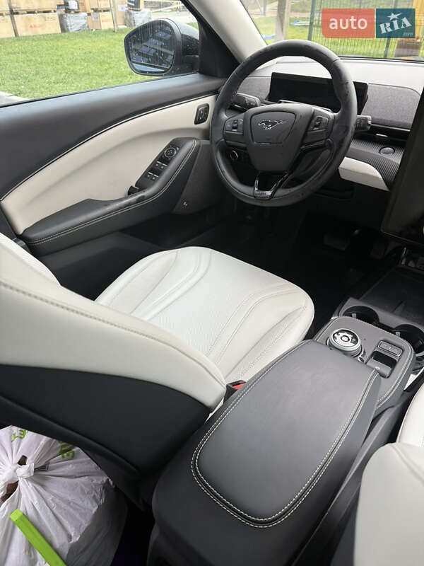 Внедорожник / Кроссовер Ford Mustang Mach-E 2023 в Киеве фото 22 Внедорожник / Кроссовер Ford Mustang Mach-E 2023 в Киеве