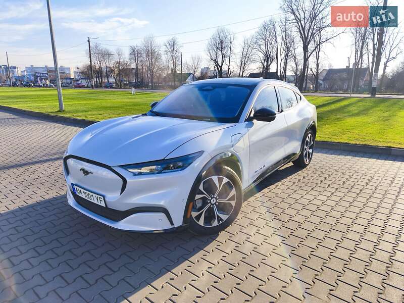 Ford Mustang Mach-E 2023